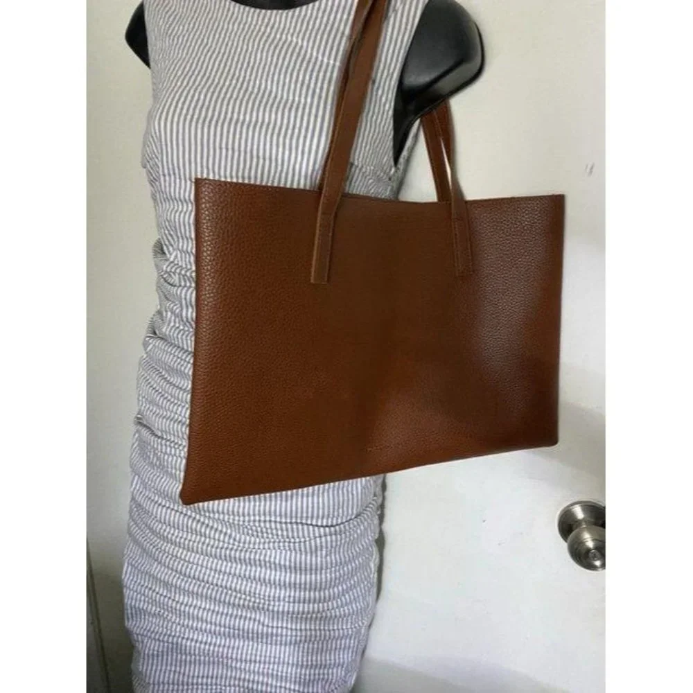 Vince Camuto msrp bronze leather shoulder bag - Picture 7 of 12